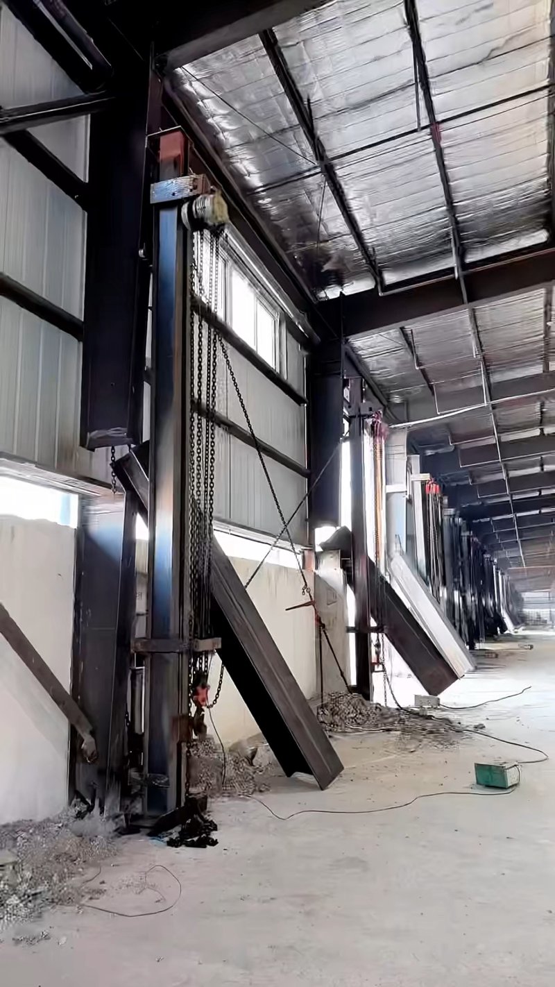 钢结构建筑漏水问题与维修策略